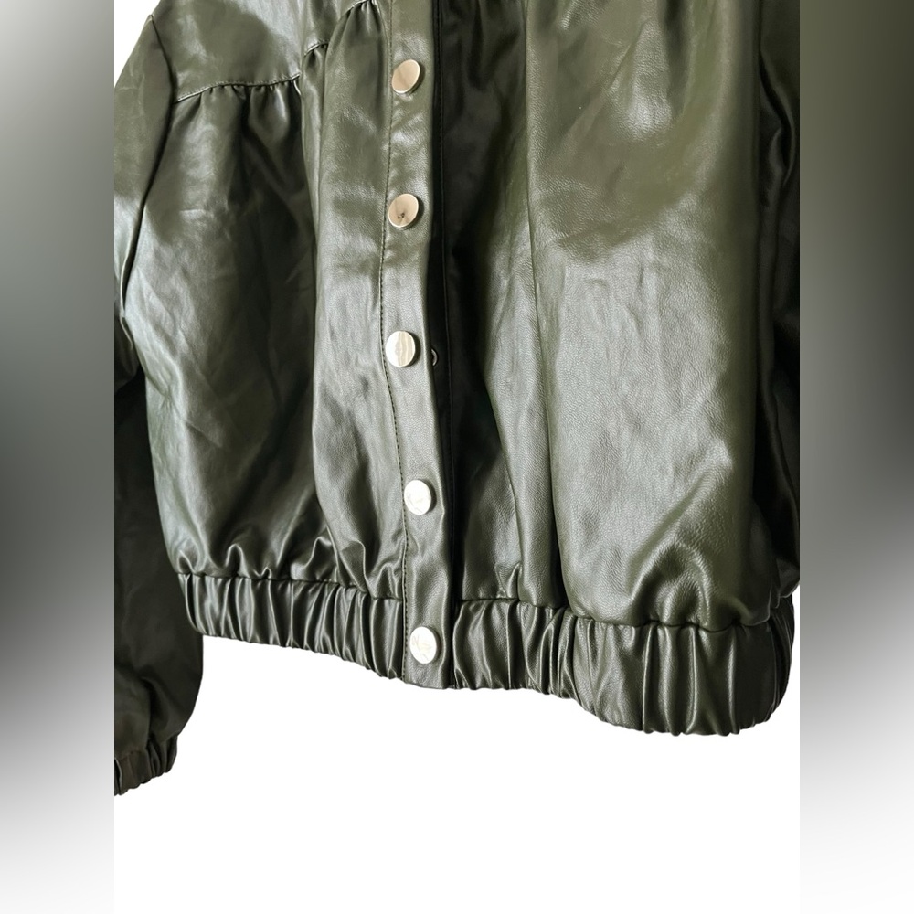 Revolve Majorelle Kai silver button closure Jacket in Olive‎ Green - Picture 10 of 12